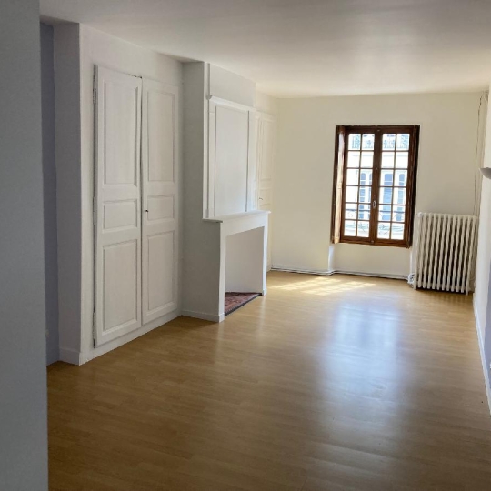  PERCHE VAL D`HUISNE IMMOBILIER : Appartement | NOGENT-LE-ROTROU (28400) | 134 m2 | 690 € 