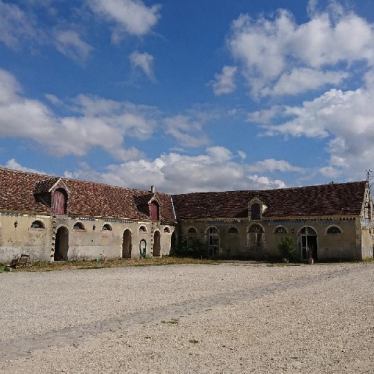  PERCHE VAL D`HUISNE IMMOBILIER : House | NOGENT-LE-ROTROU (28400) | 340 m2 | 477 000 € 