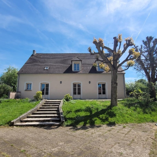  PERCHE VAL D`HUISNE IMMOBILIER : House | NOGENT-LE-ROTROU (28400) | 249 m2 | 399 000 € 