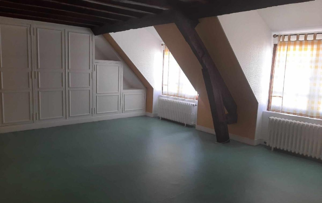 PERCHE VAL D`HUISNE IMMOBILIER : Apartment | NOGENT-LE-ROTROU (28400) | 134 m2 | 690 € 