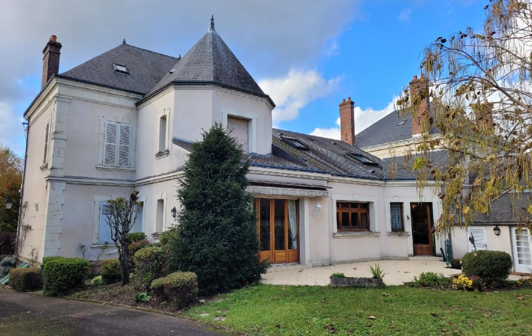 PERCHE VAL D`HUISNE IMMOBILIER : Maison / Villa | NOGENT-LE-ROTROU (28400) | 283 m2 | 450 000 € 