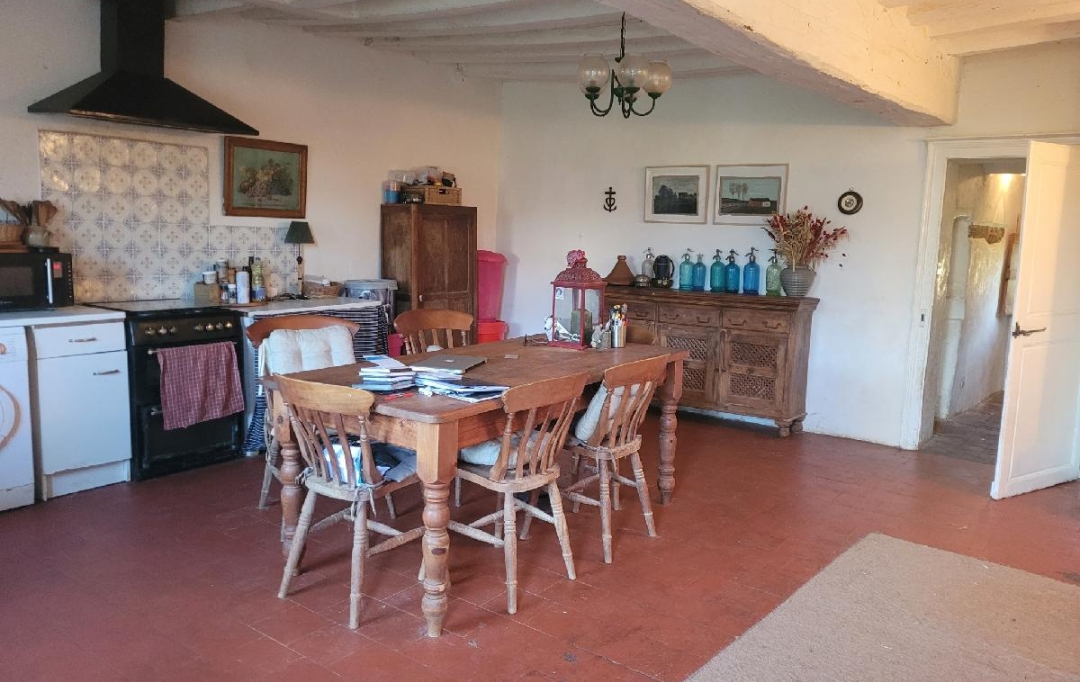 PERCHE VAL D`HUISNE IMMOBILIER : House | GEMAGES (61130) | 160 m2 | 450 000 € 