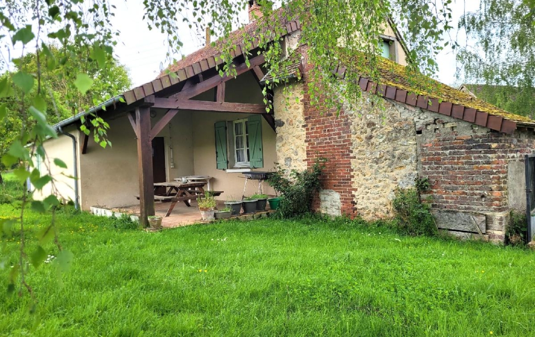 PERCHE VAL D`HUISNE IMMOBILIER : Maison / Villa | SCEAUX-SUR-HUISNE (72160) | 80 m2 | 160 000 € 