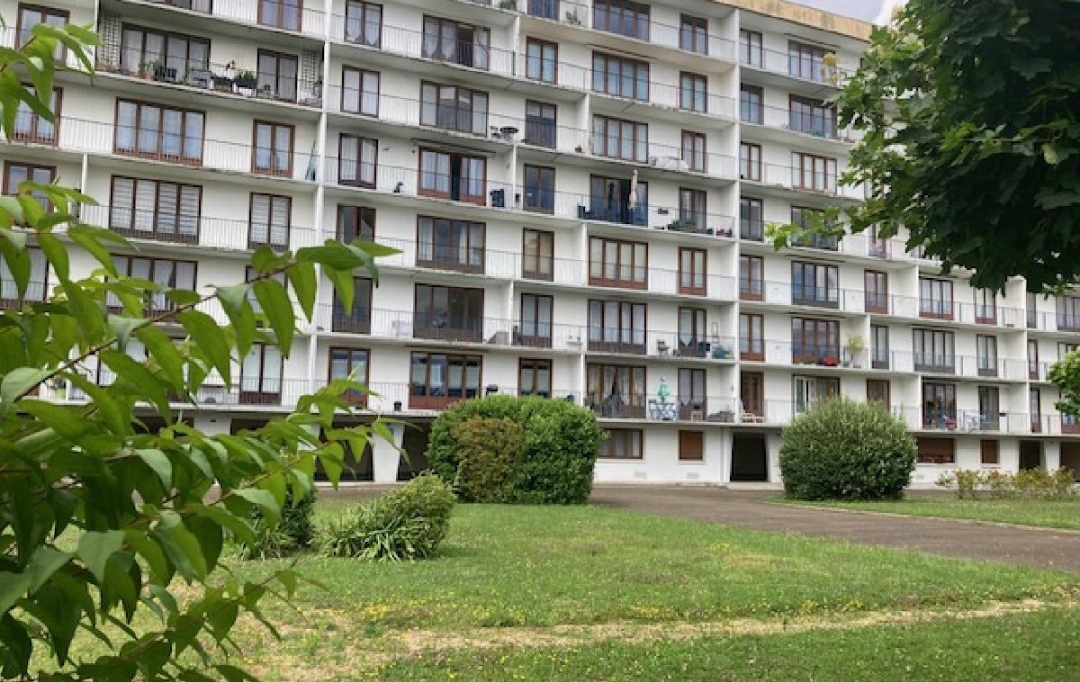 PERCHE VAL D`HUISNE IMMOBILIER : Apartment | NOGENT-LE-ROTROU (28400) | 67 m2 | 65 600 € 